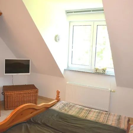 Neue Reihe 19a Haus Bodden & Zingst